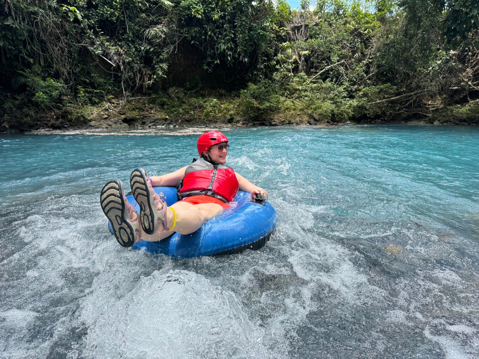 Tubing Rio Celeste For Solo Travelers